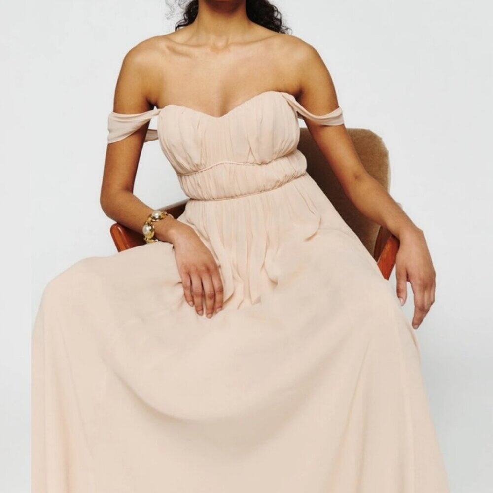 Reformation Jayde Dress Size 8P Prosecco NWT Bridesmaid Maxi Formal Evening - Picture 2 of 9